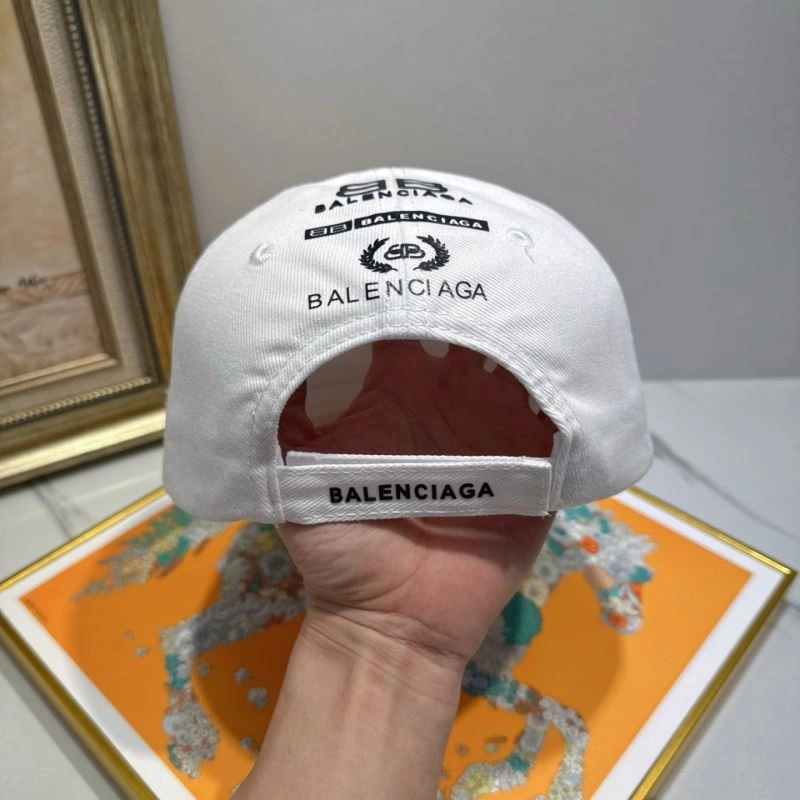 Trendsetting Balenciaga Caps 260862