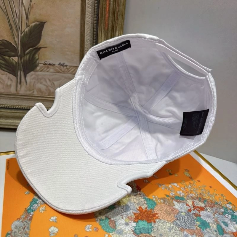 Trendsetting Balenciaga Caps 260862