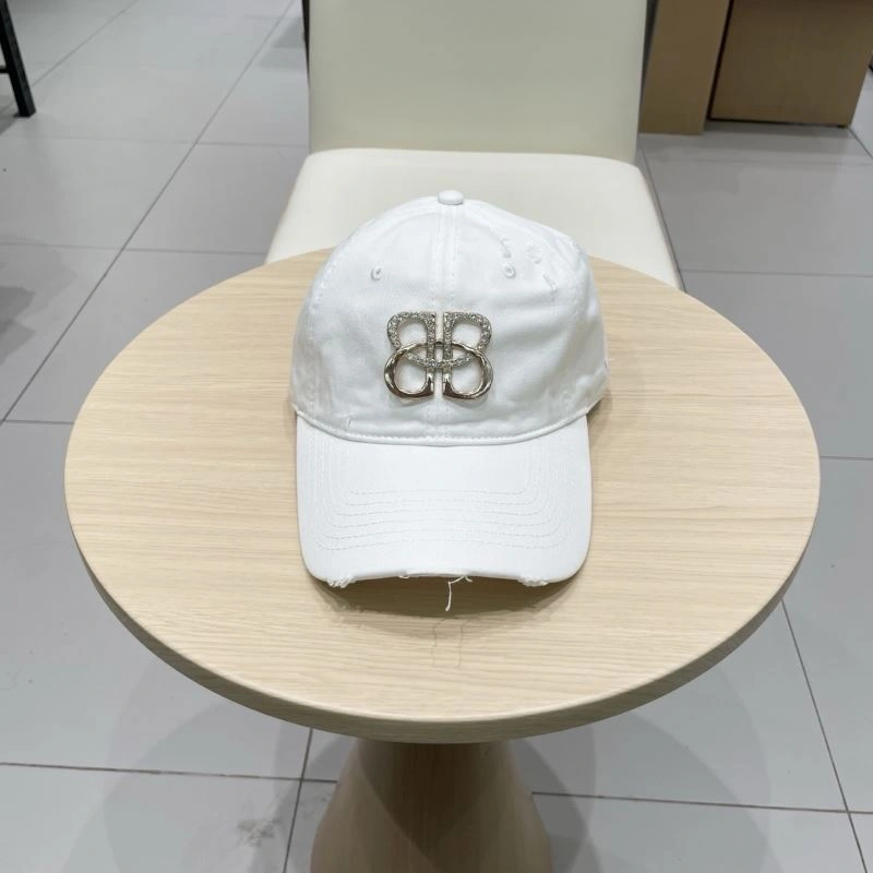 Balenciaga Caps MultiPurpose 260860