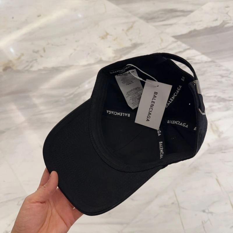 TechFriendly Balenciaga Caps 260843