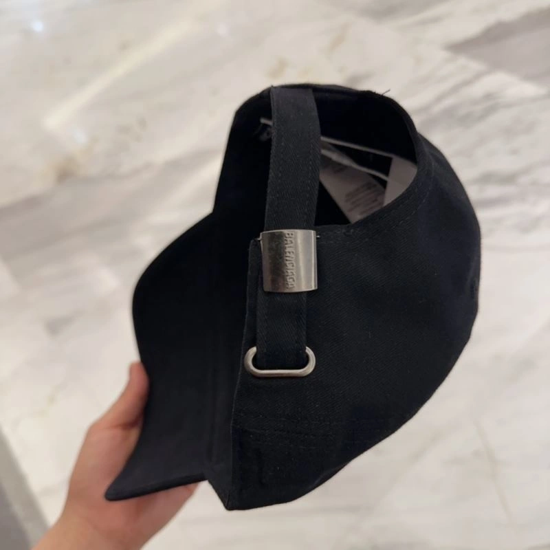 TechFriendly Balenciaga Caps 260843