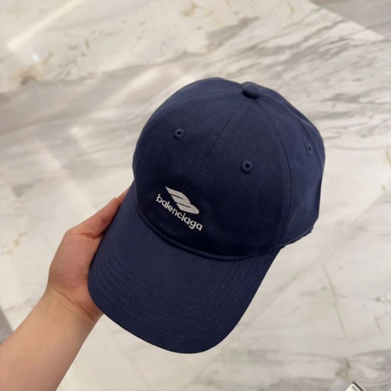 Balenciaga Caps UrbanChic 260825