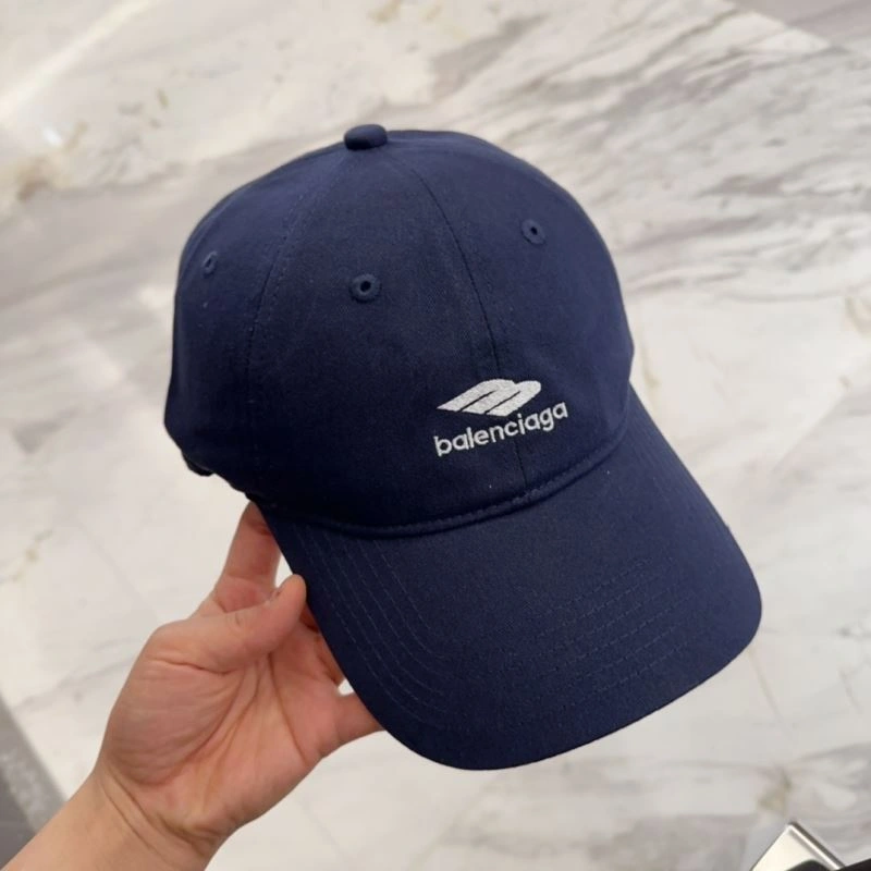 Balenciaga Caps UrbanChic 260825
