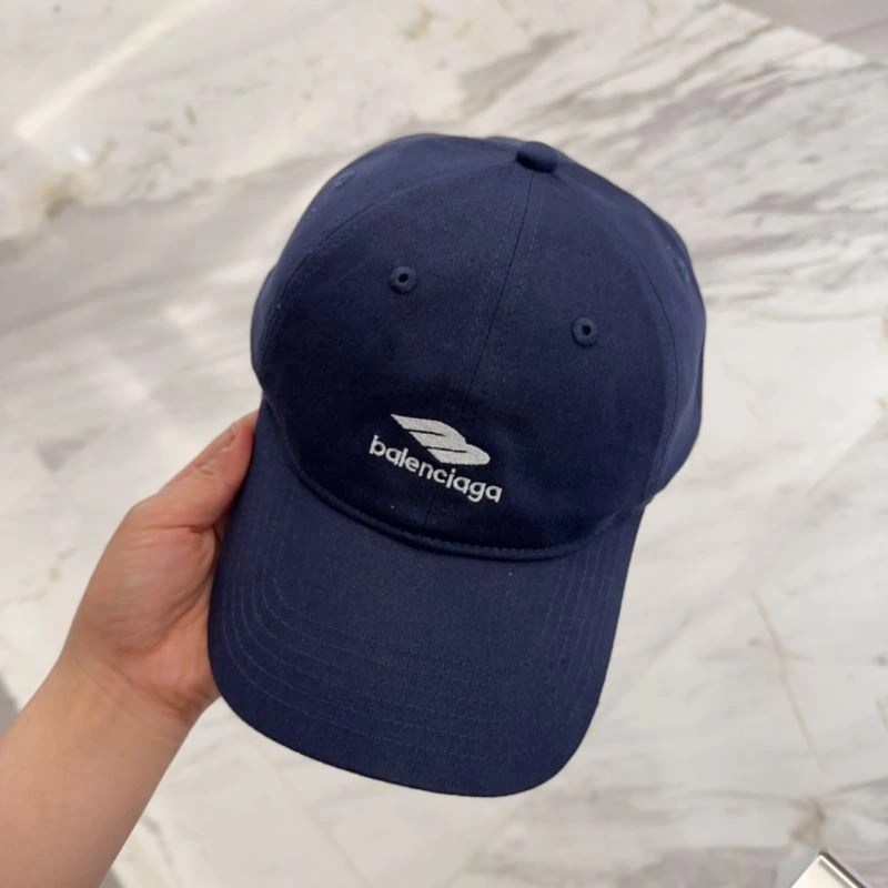 Balenciaga Caps UrbanChic 260825