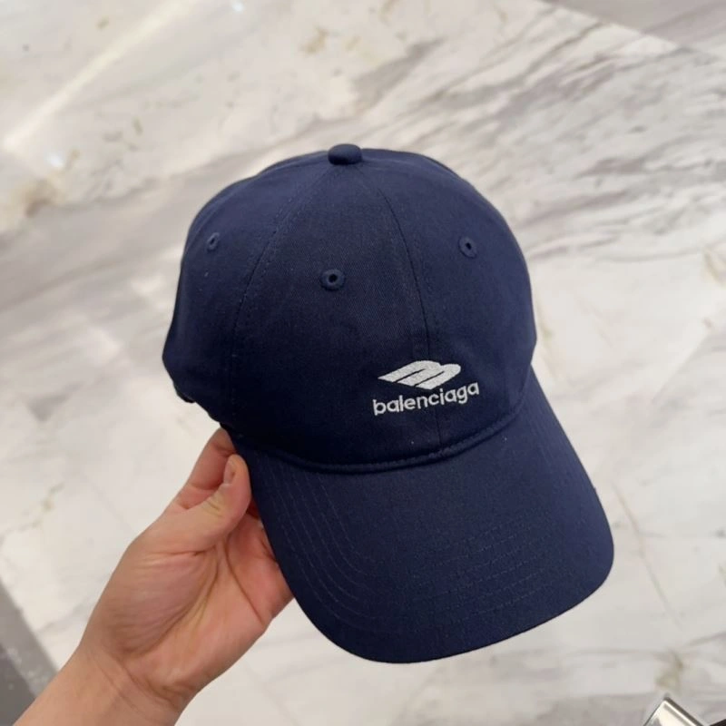 Balenciaga Caps UrbanChic 260825