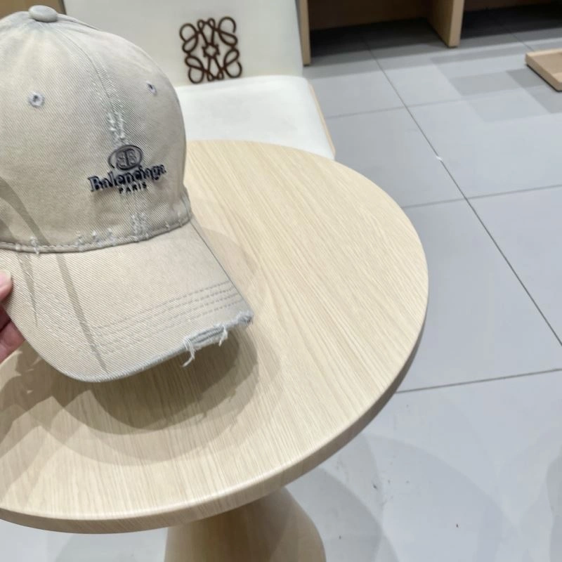 Balenciaga Caps Tailored 260830