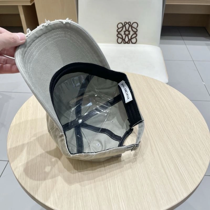 Balenciaga Caps Tailored 260830