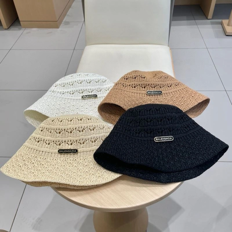 Fashionable Balenciaga Caps 260834
