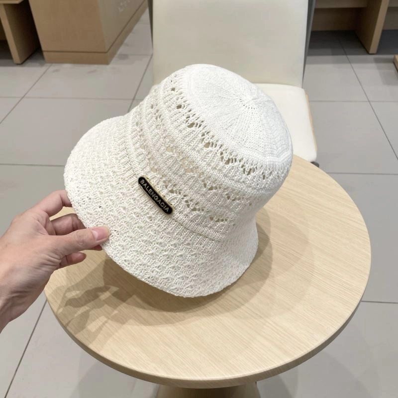 Fashionable Balenciaga Caps 260834