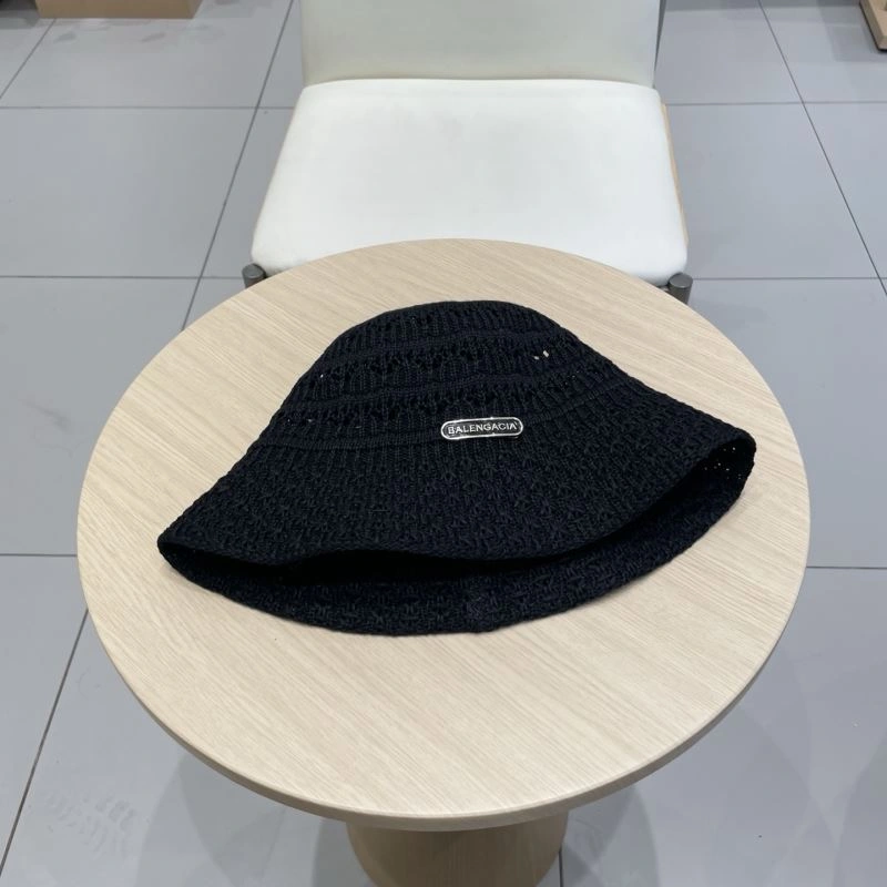 Balenciaga Caps Chic 260832