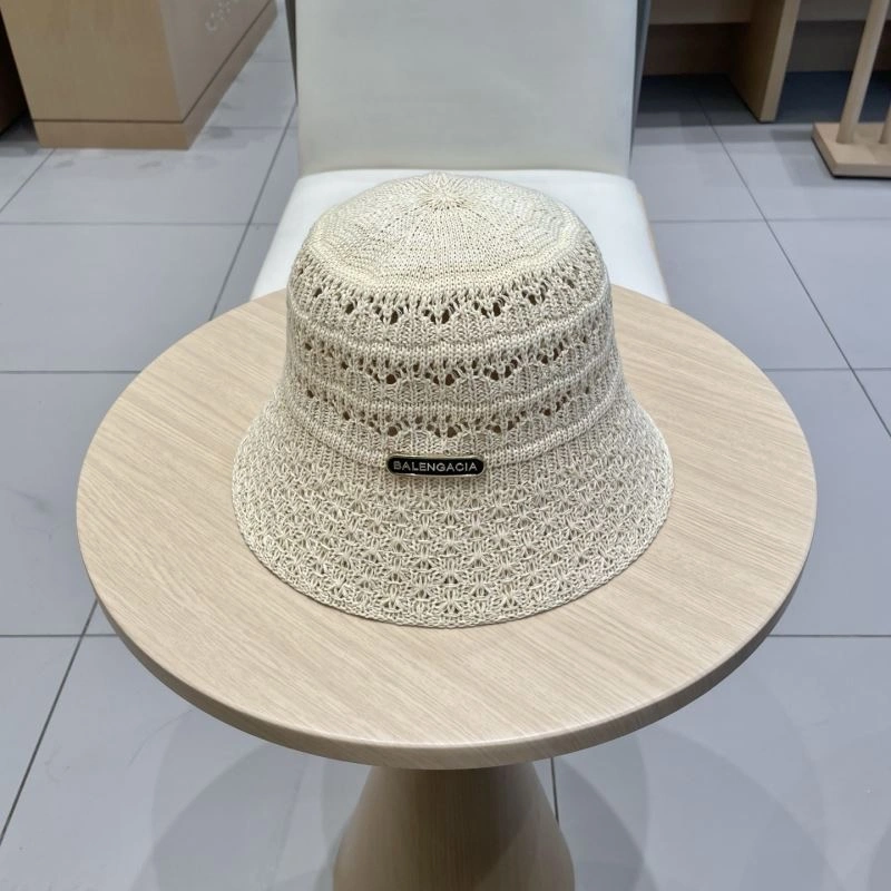 Balenciaga Caps UrbanChic 260822