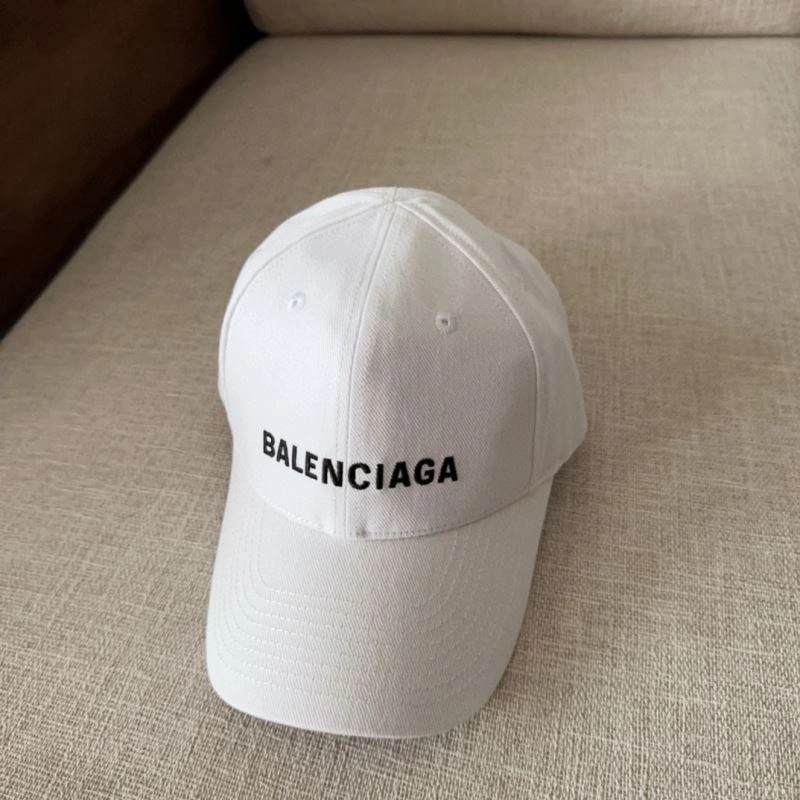 Breathable Balenciaga Caps 260833