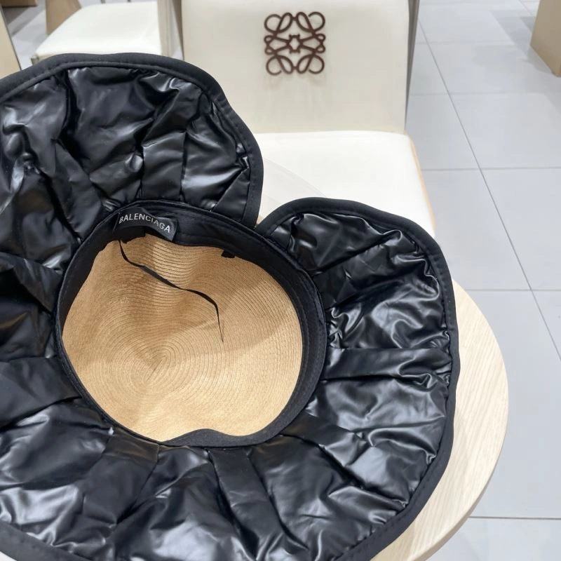 Balenciaga Caps Supportive 260780