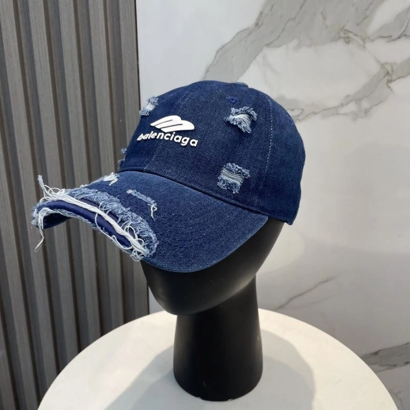 Balenciaga Caps ModernLook 260773