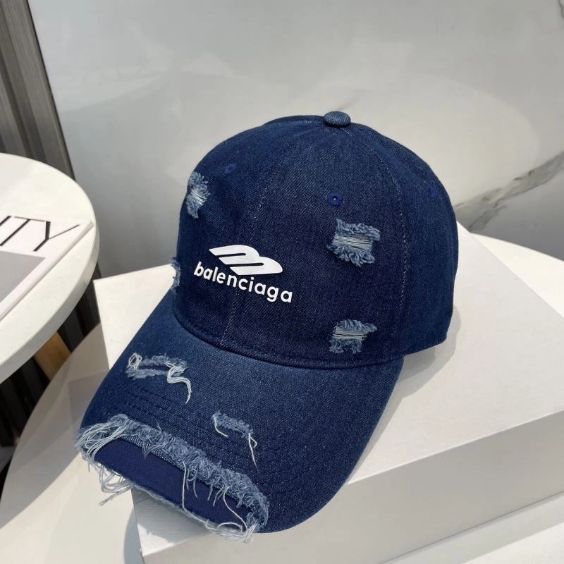 Balenciaga Caps ModernLook 260773