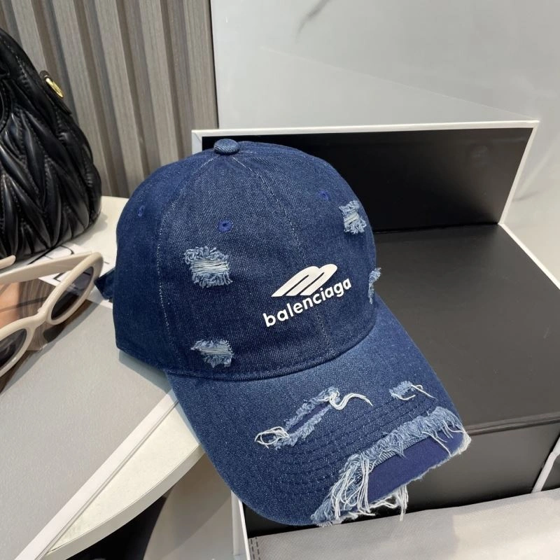 Balenciaga Caps ModernLook 260773