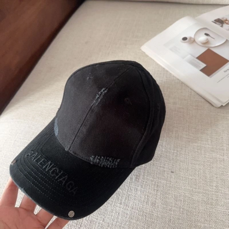 Balenciaga Caps Sophisticated 260774