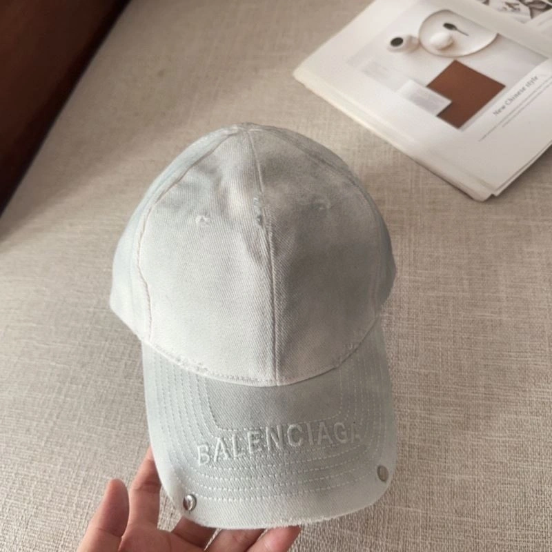 UrbanChic Balenciaga Caps 260784