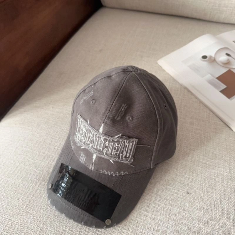 Balenciaga Caps Efficient 260781