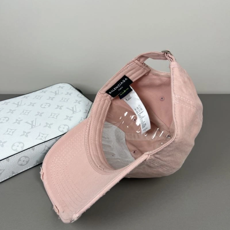 Cozy Balenciaga Caps 260796