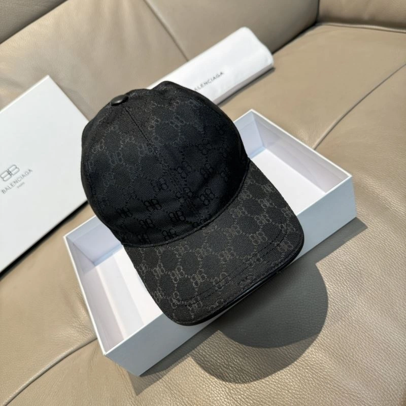 Balenciaga Caps Versatile 260788