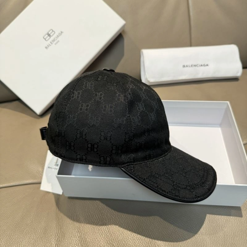 Balenciaga Caps Versatile 260788