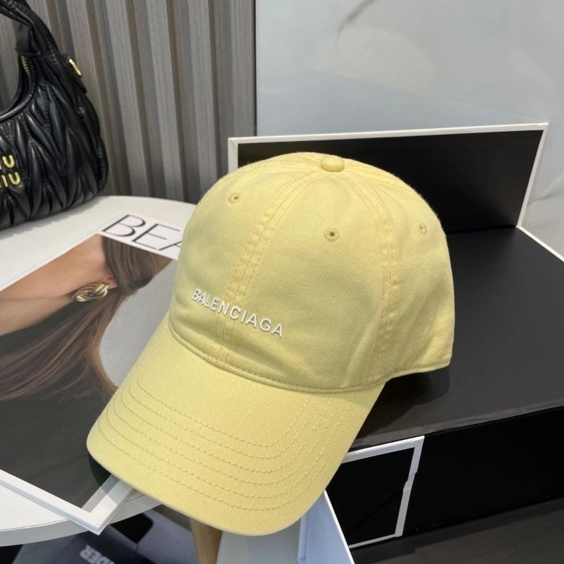 Casual Balenciaga Caps 260760