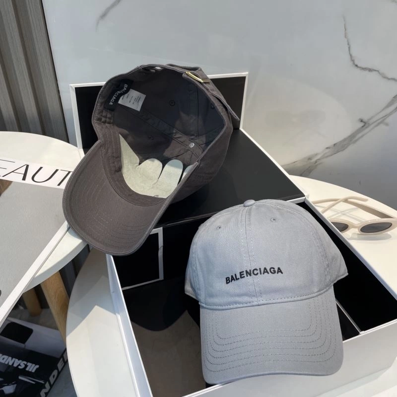 Balenciaga Caps Minimalist 260756