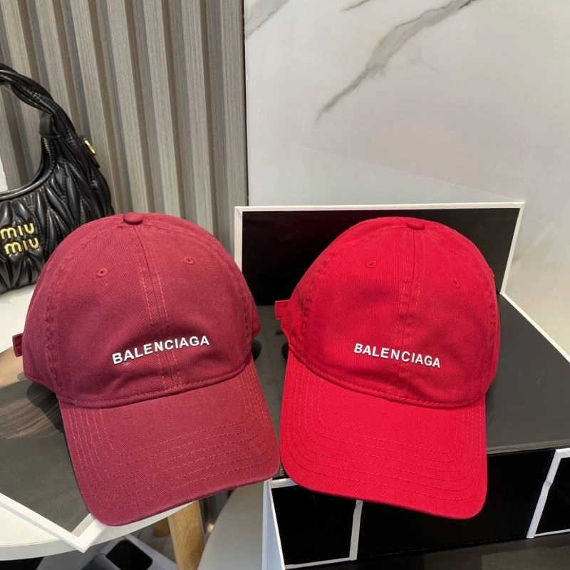 Balenciaga Caps Sleek 260730