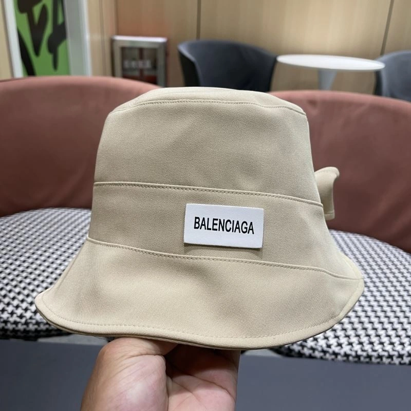 Minimalist Balenciaga Caps 260736