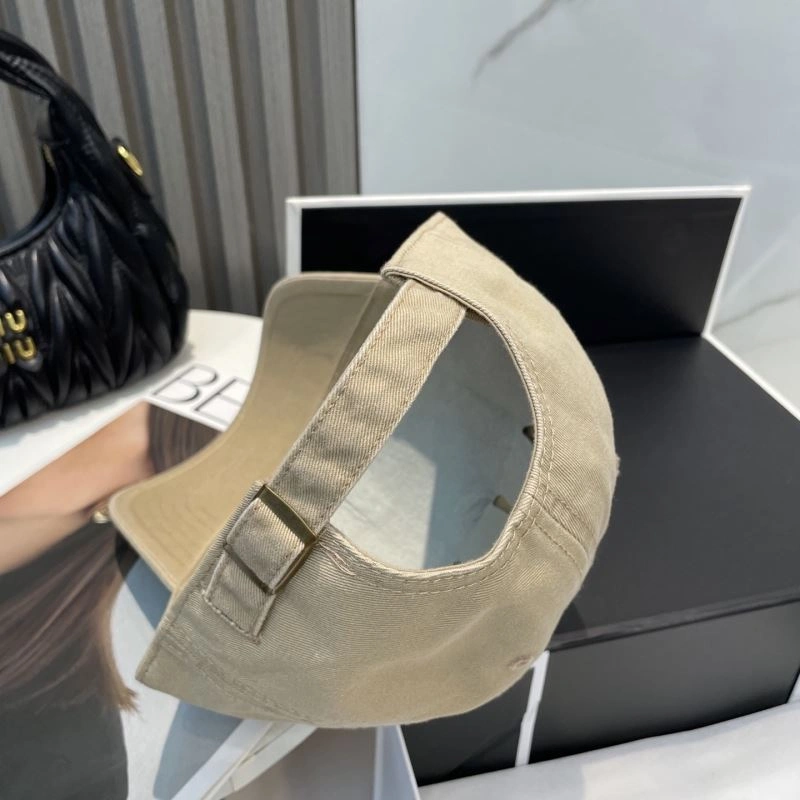Balenciaga Caps Neat 260750