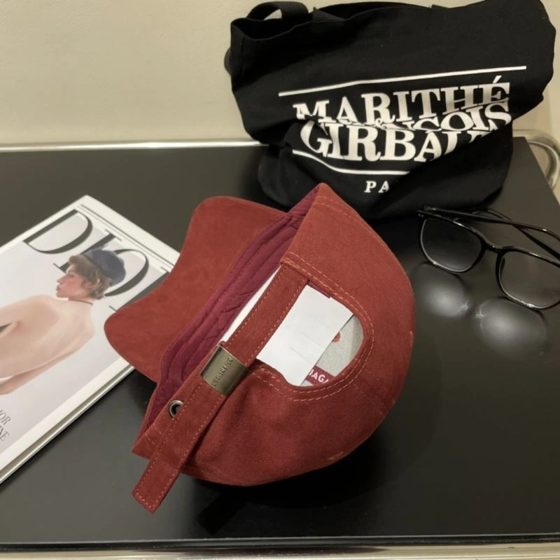 Flexible Balenciaga Caps 260729