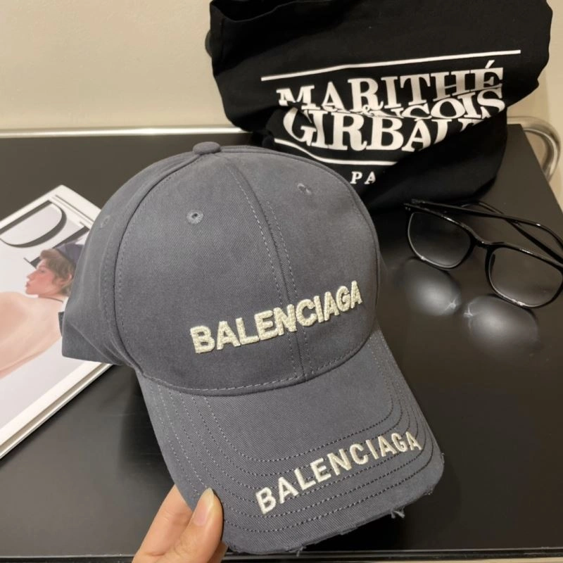 Balenciaga Caps Bold 260740