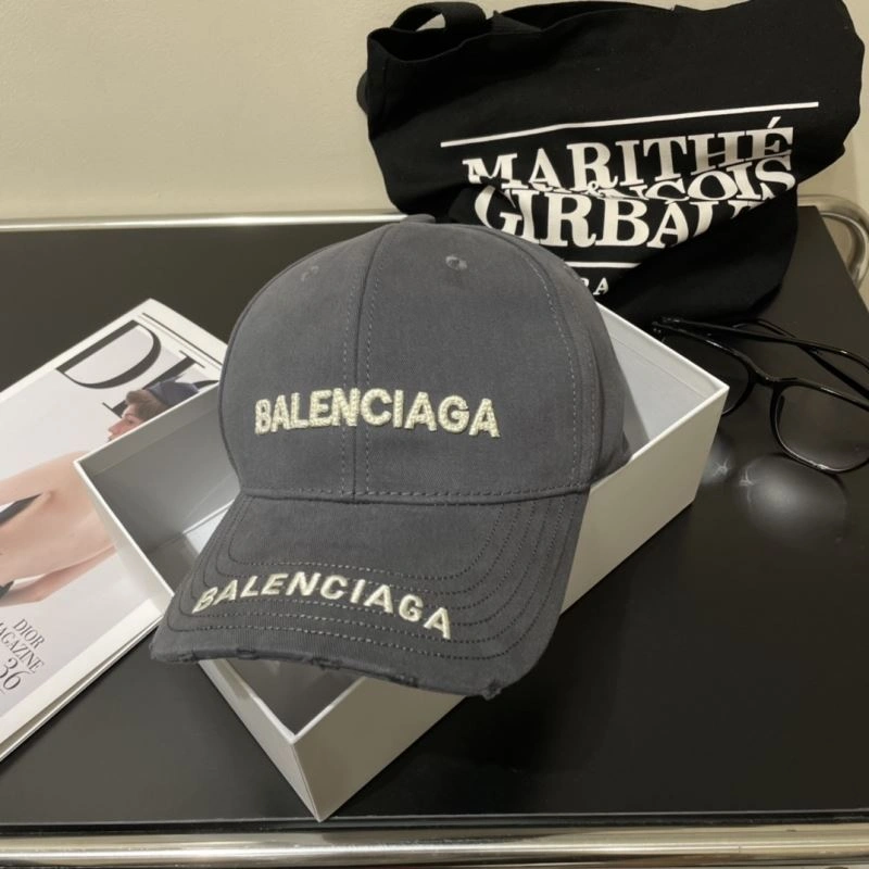 Balenciaga Caps Bold 260740