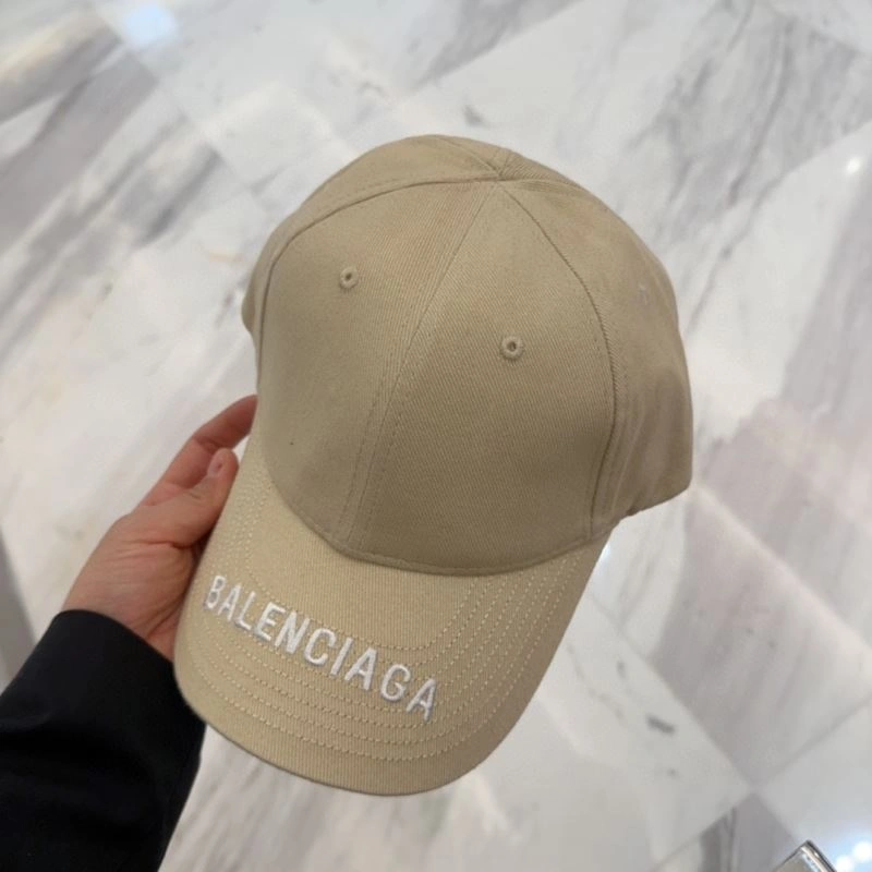 Balenciaga Caps Chic 260720
