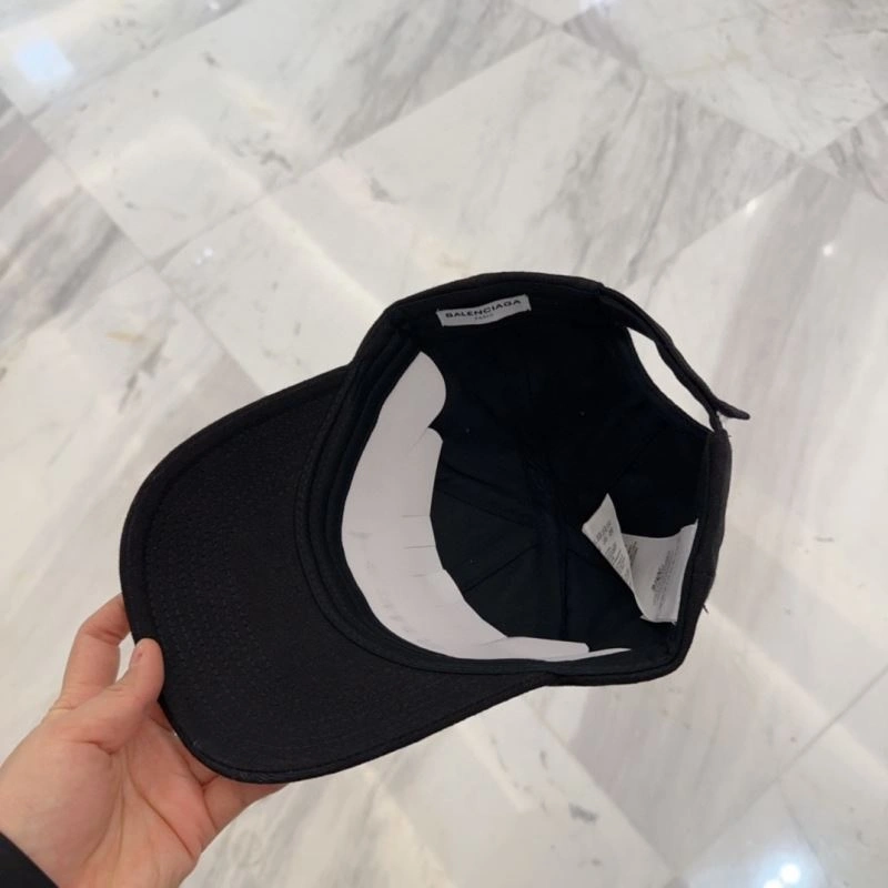 WaterResistant Balenciaga Caps 260689