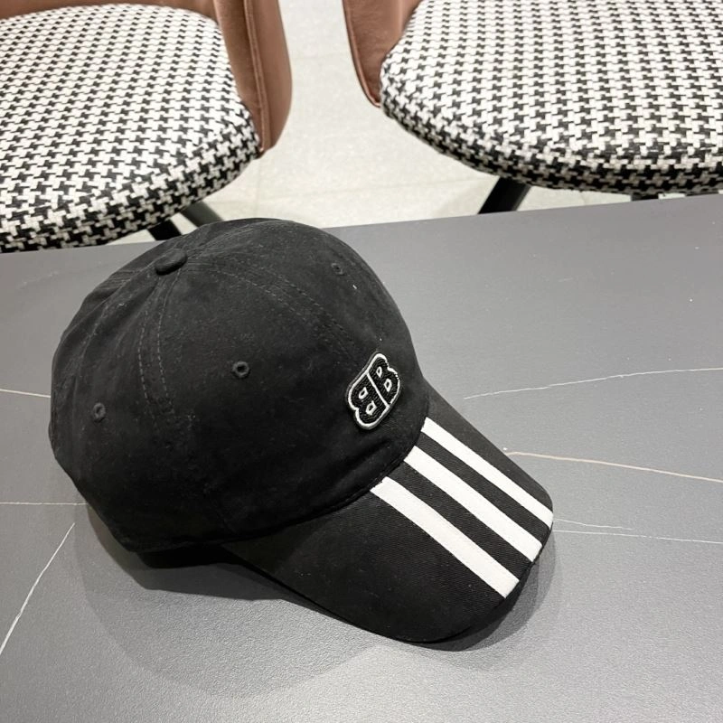 Bright Balenciaga Caps 260711