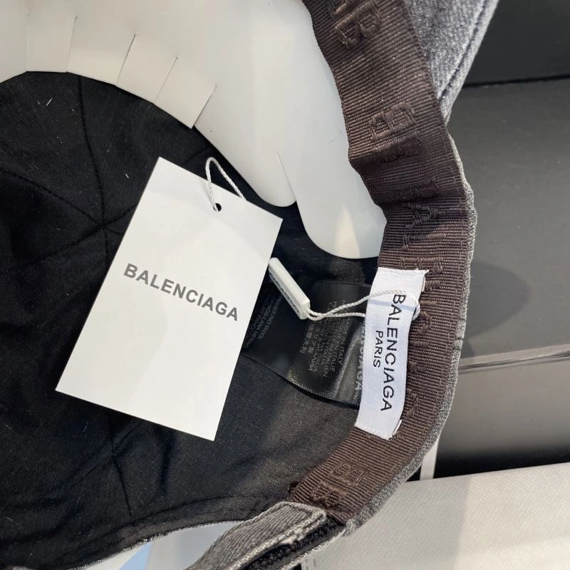 Balenciaga Caps Supportive 260712