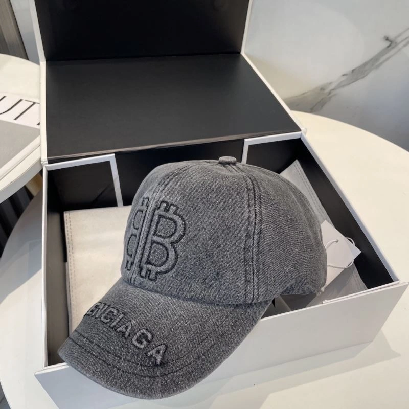 Balenciaga Caps Supportive 260712