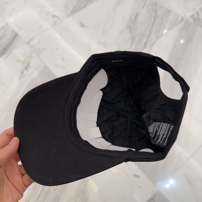Resilient Balenciaga Caps 260685