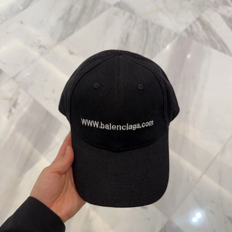 Sporty Balenciaga Caps 260694