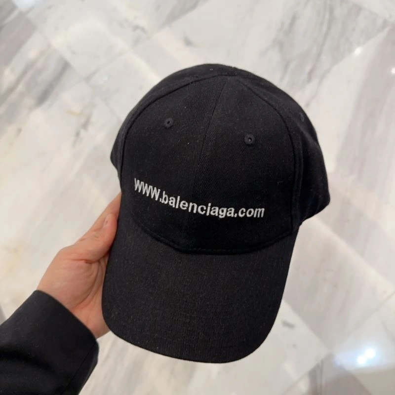 Sporty Balenciaga Caps 260694
