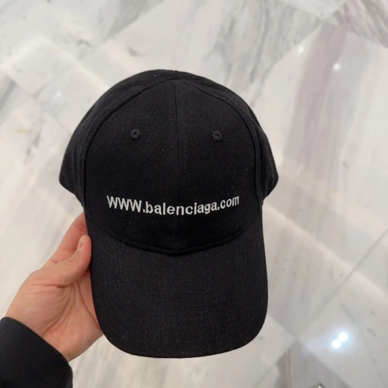 Sporty Balenciaga Caps 260694