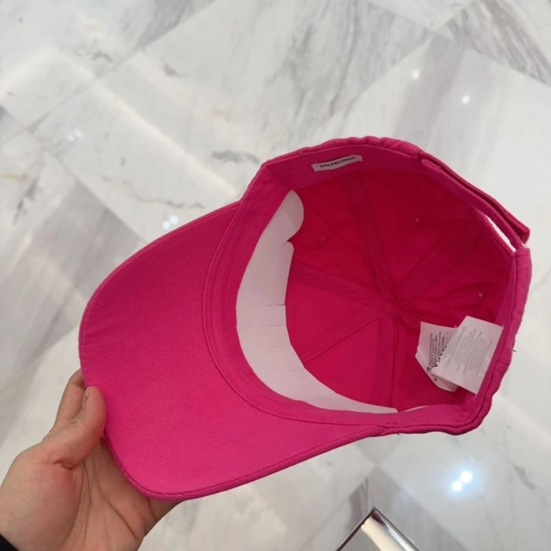 Contemporary Balenciaga Caps 260708