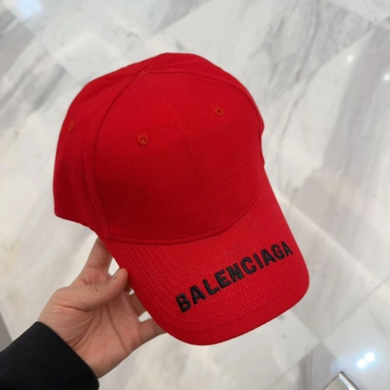 Balenciaga Caps AllSeason 260681