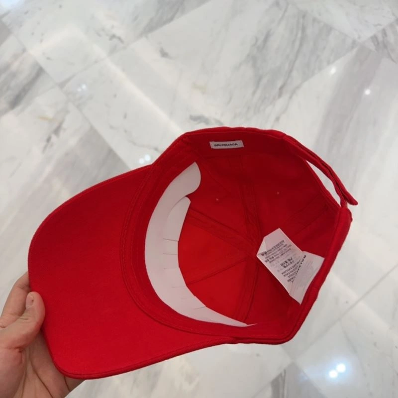Balenciaga Caps AllSeason 260681