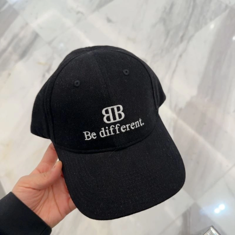Balenciaga Caps Functional 260679