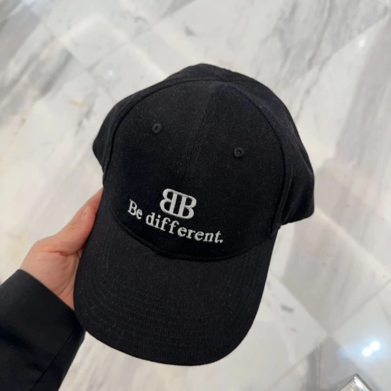 Balenciaga Caps Functional 260679