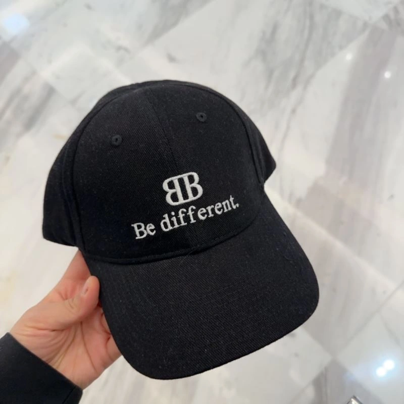 Balenciaga Caps Functional 260679