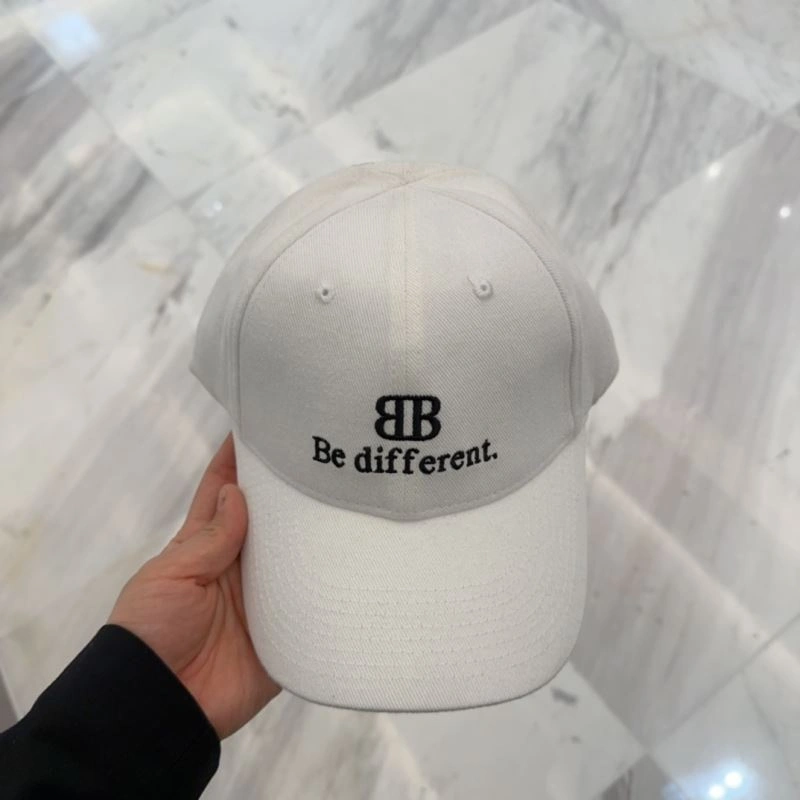 Balenciaga Caps Compact 260703